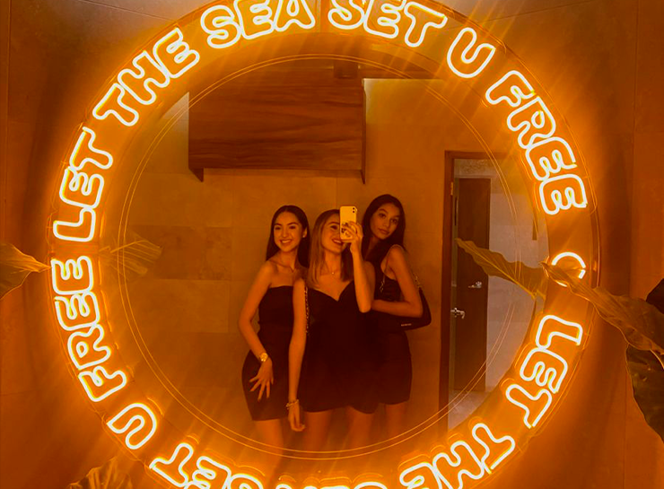 IMG DOBRA 02 LETREIROS NEON Bares 01